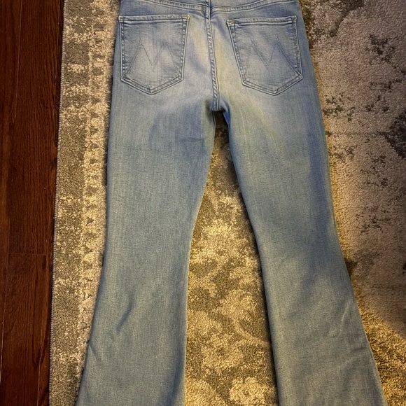 MOTHER Jeans, The Weekender Fray, color California Cruiser Size 30 - Picture 5 of 5